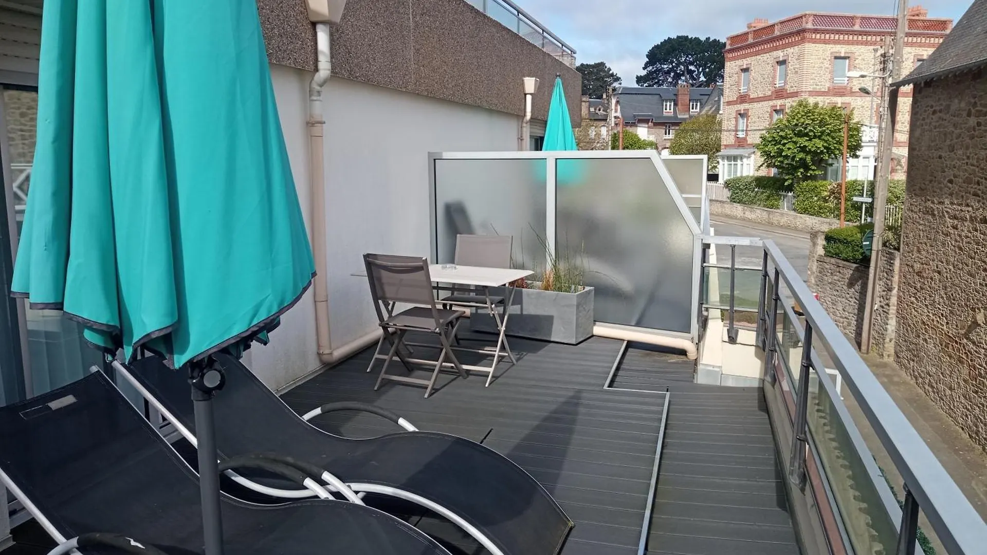 Le Crystal Dinard Plage