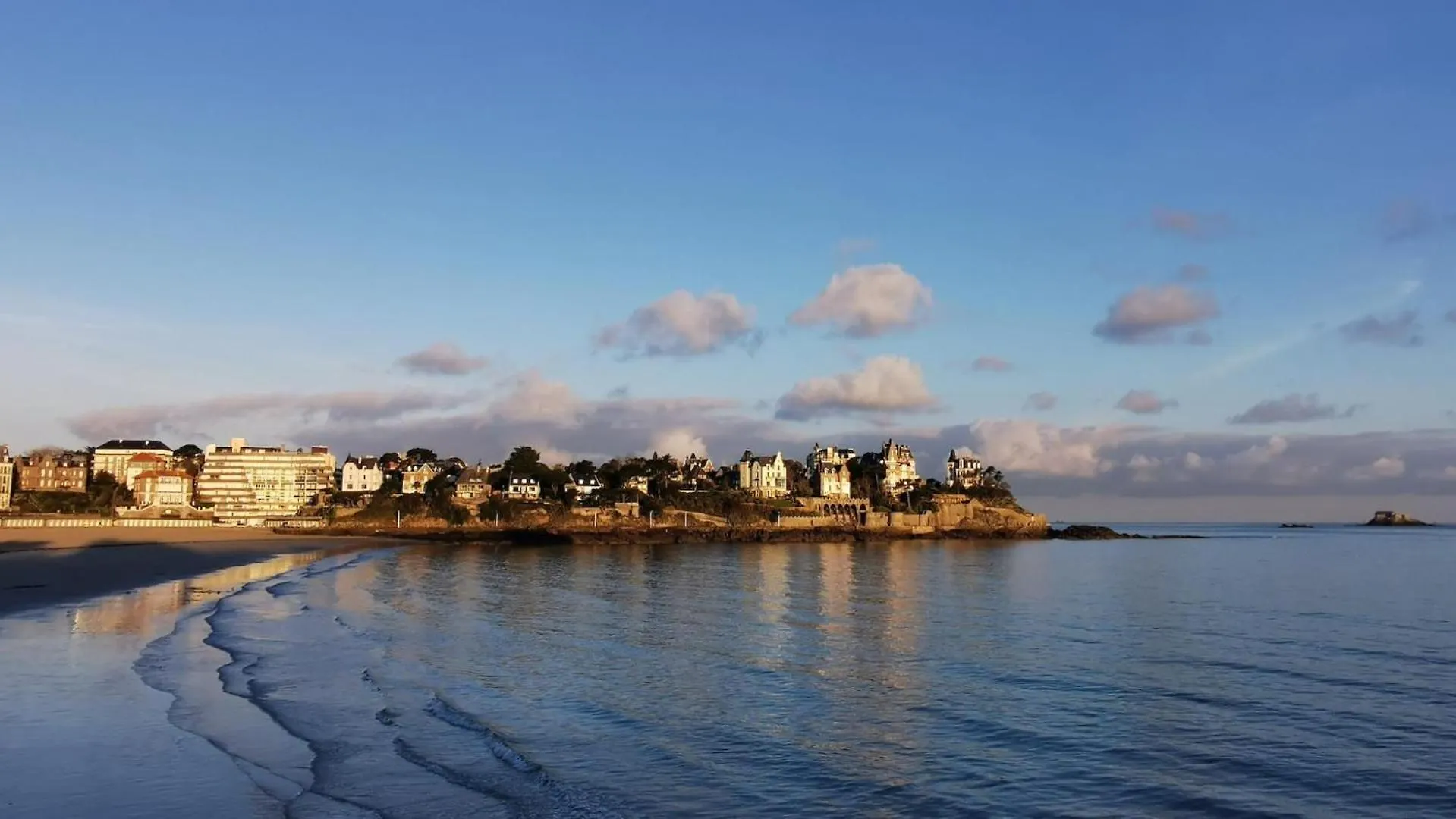 Hotel Le Crystal Dinard Plage