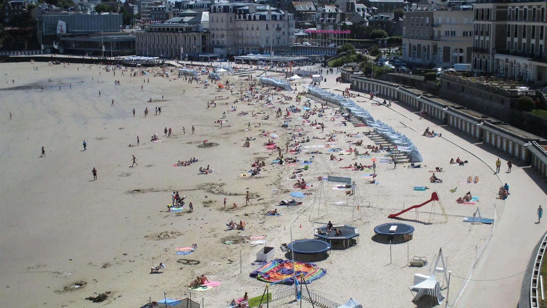 Le Crystal Dinard Plage Hotel